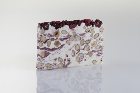 NOUGAT FRUITS ROUGES part 150g - ref_1442 - part de 150g