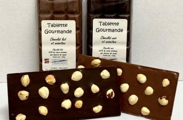 Tablette Gourmande noisettes chocolat lait